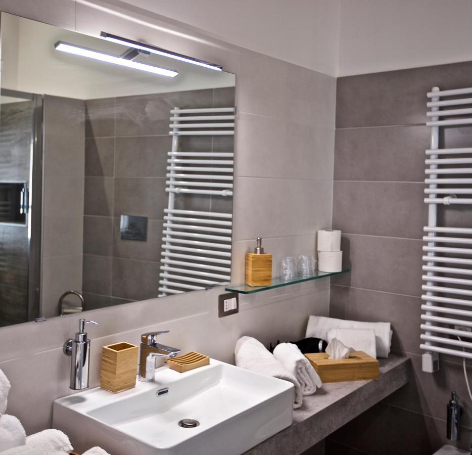 Scugnizzo Apartment Luxury Home 나폴리 외부 사진