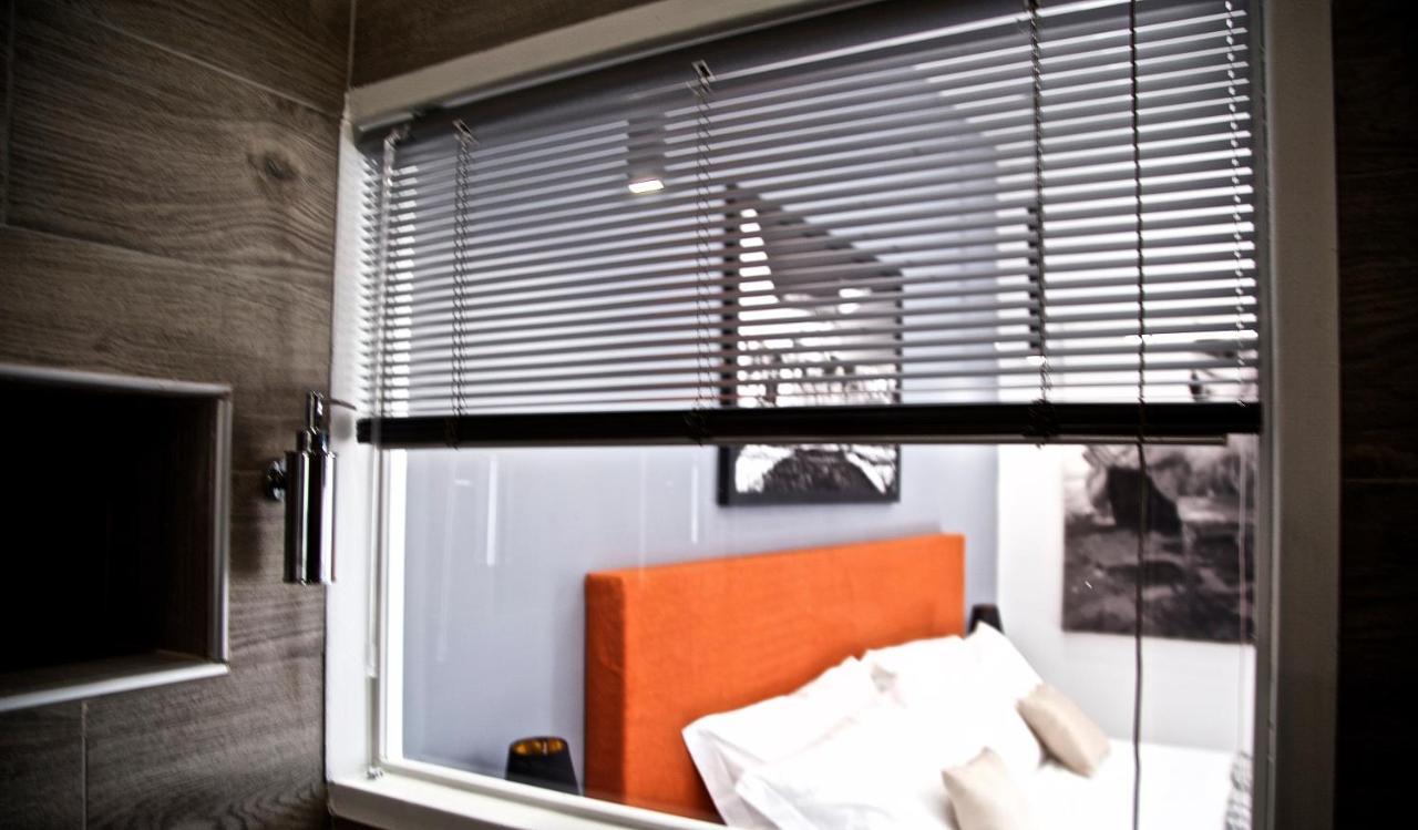 Scugnizzo Apartment Luxury Home 나폴리 외부 사진