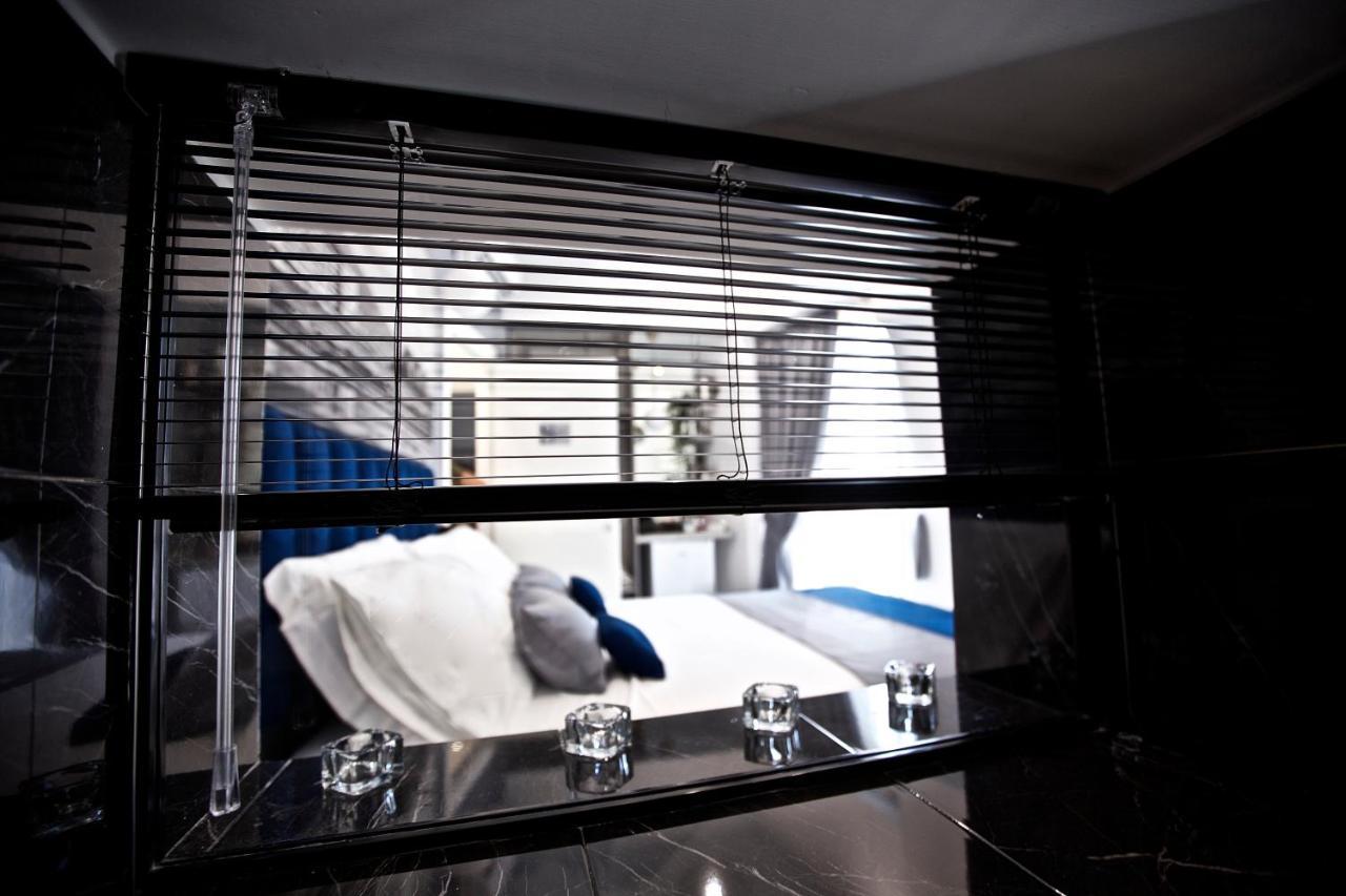 Scugnizzo Apartment Luxury Home 나폴리 외부 사진