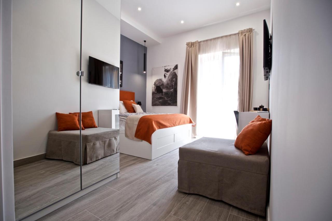 Scugnizzo Apartment Luxury Home 나폴리 외부 사진