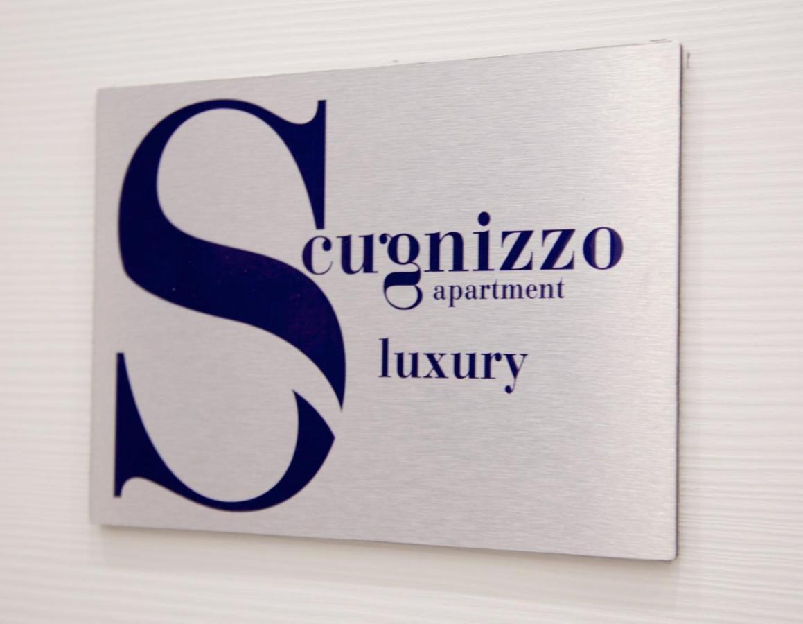 Scugnizzo Apartment Luxury Home 나폴리 외부 사진